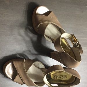 Michael Kors Patent leather nude heels.